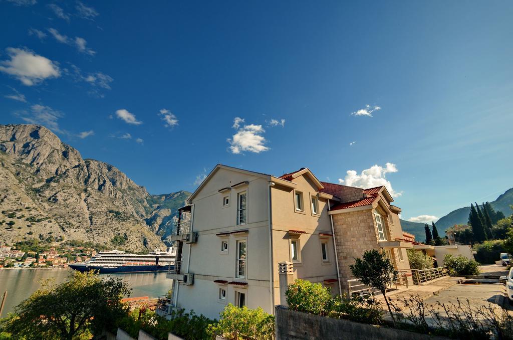 Muo Apartments Котор Екстериор снимка